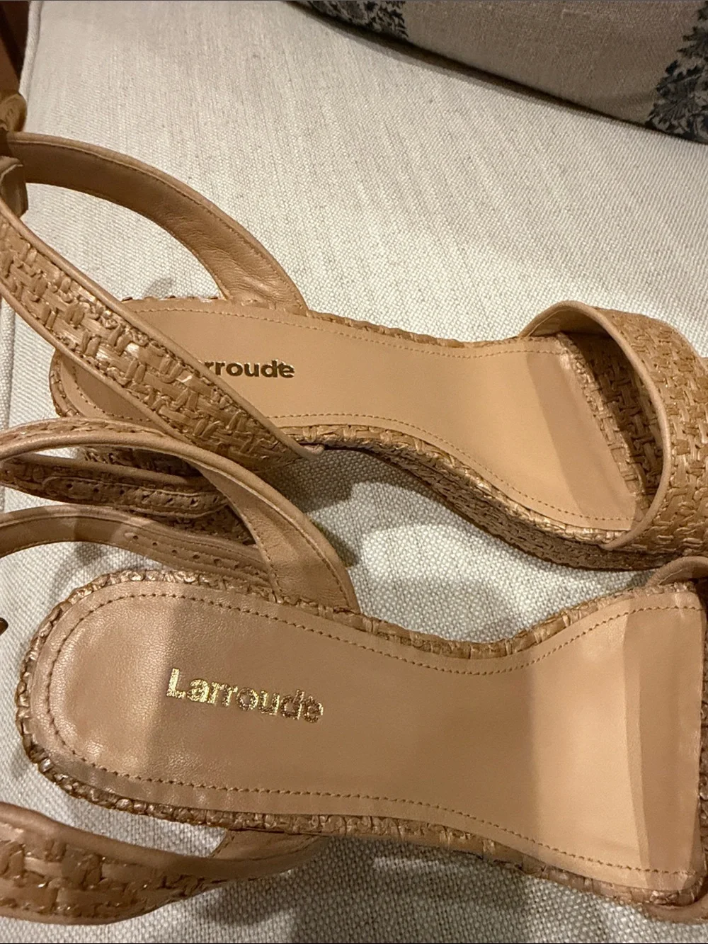 Larroude Dolly,low heel Platform Sandal, satin Gold Buckle, Natural Beige Raffia